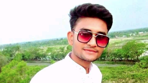 ভাত দিতে দেরি করায় নানিকে ছুরি দিয়ে হত্যা