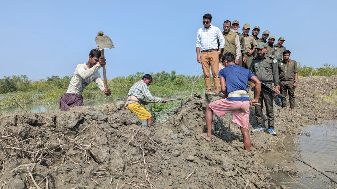 মহেশখালীতে ২৫ একর সরকারি জমি দখলমুক্ত