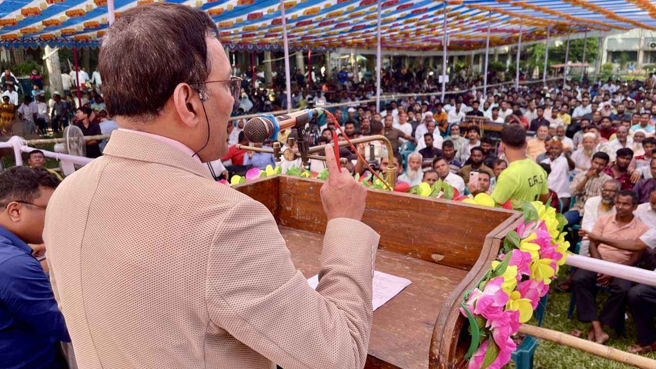 ‘মিথ্যা সাক্ষ্য দিতে রাজি না হওয়ায় কারাবাস করতে হয়েছে’