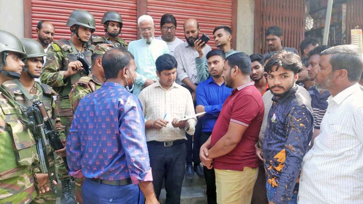 চুয়াডাঙ্গায় ভেজাল শিশুখাদ্য বিক্রয়, ব্যবসায়ীকে ৪ লাখ টাকা জরিমানা