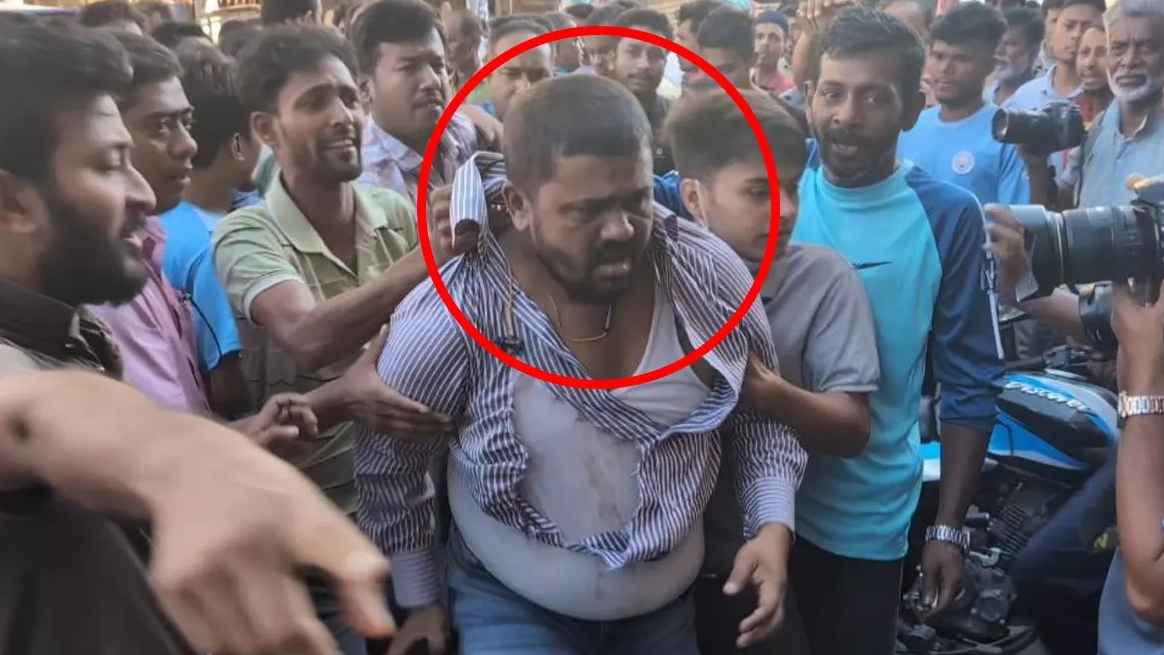 গুলিস্তানে আওয়ামী লীগ নেতাকে পুলিশে দিল ছাত্র-জনতা