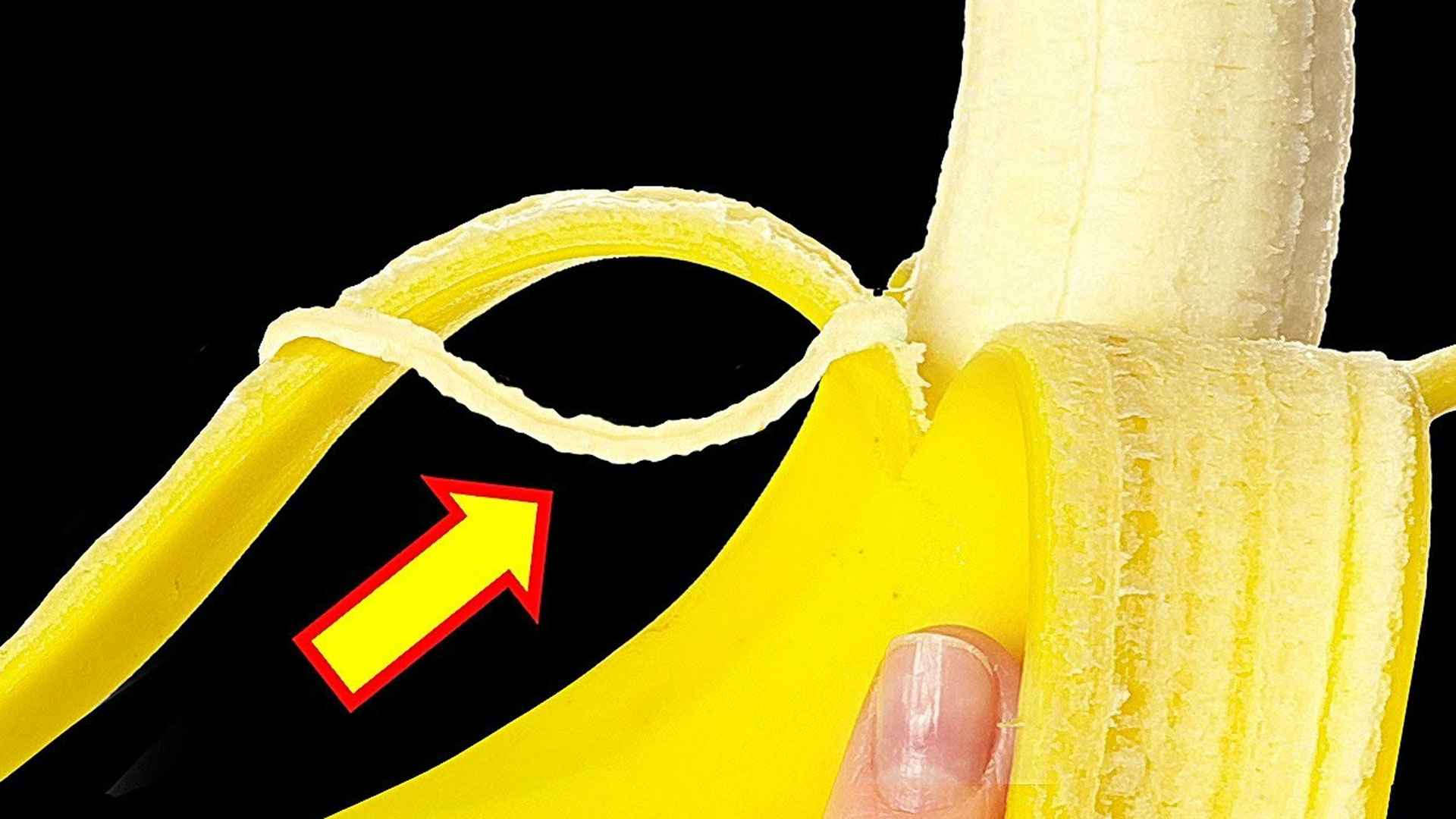 কলার গায়ে লেগে থাকা সুতার মতো অংশটি পেটে গেলে কী হয়?