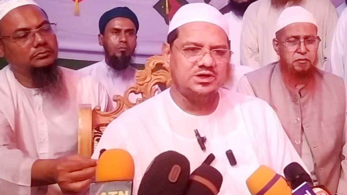 খুনিরা কিভাবে পালিয়ে গেল, জনগণ জানতে চায়: চরমোনাই পীর