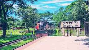 টিকিট ছাড়া ভ্রমণ, ৮ ছাত্র পরিচয়দানকারী যাত্রীকে জরিমানা