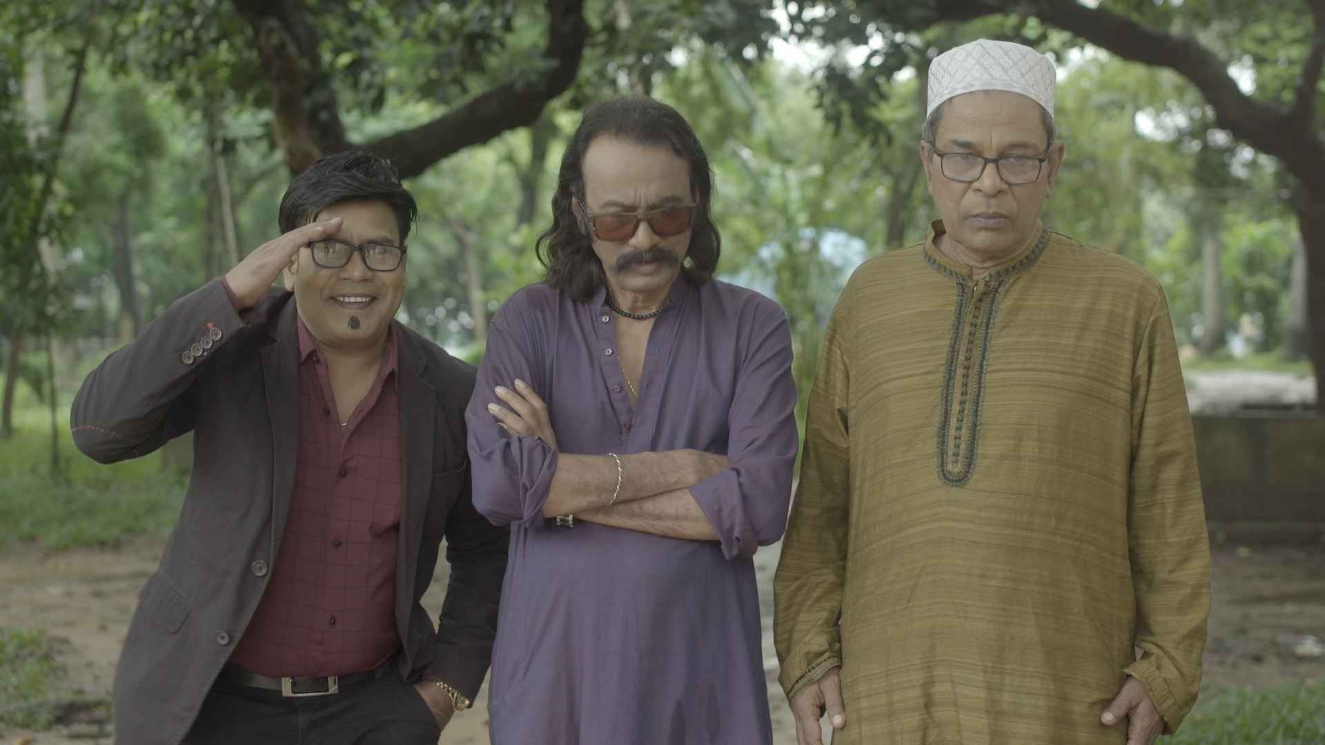 তারকাবহুল ধারাবাহিক ‘হাউজ হাজবেন্ড’