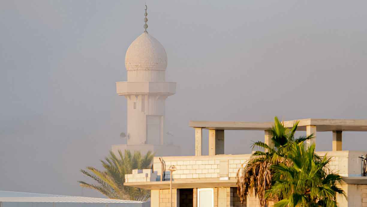 আজানের জবাব পরে দেওয়া যাবে?