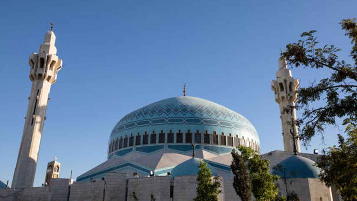 দুনিয়াবি শাস্তি থেকে বাঁচতে করণীয়
