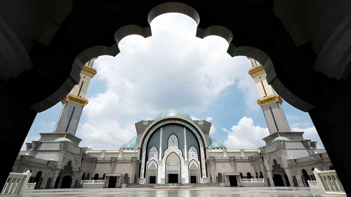 ঝগড়া এড়িয়ে চলার প্রতিদান