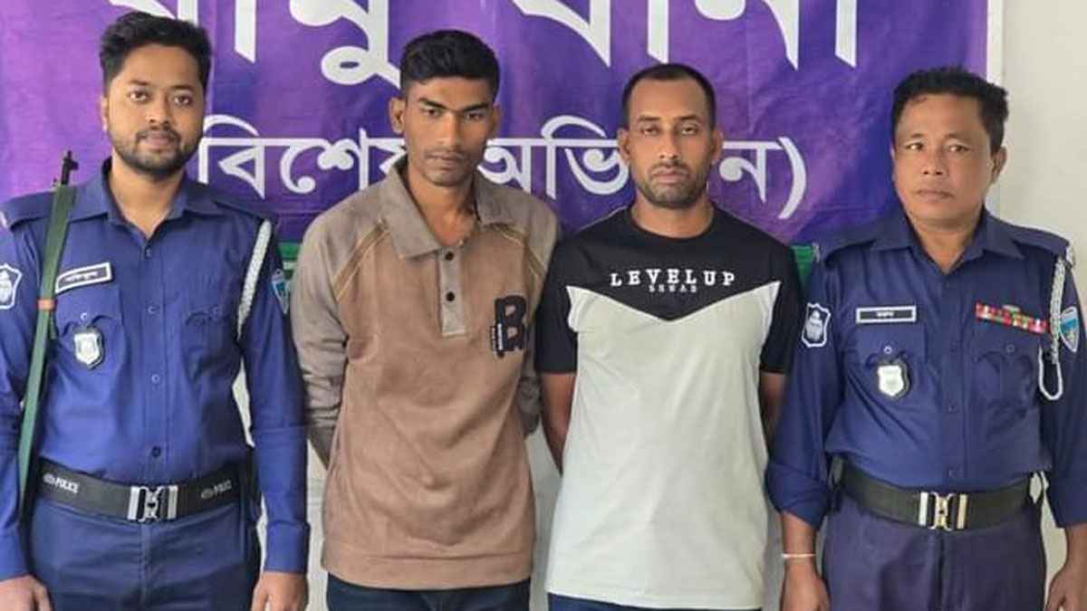 র‍্যাব পরিচয়ে প্রতারণা, ২ যুবক আটক 