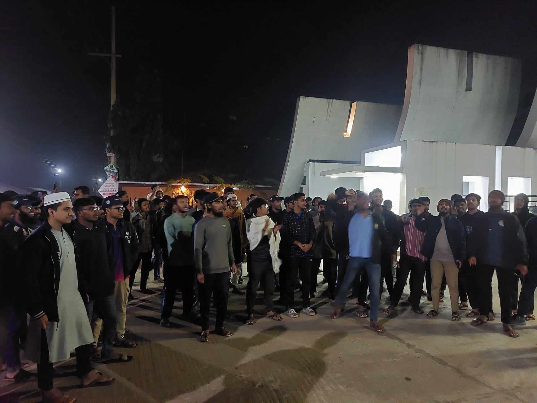 received_890048809959565 received_890048809959565