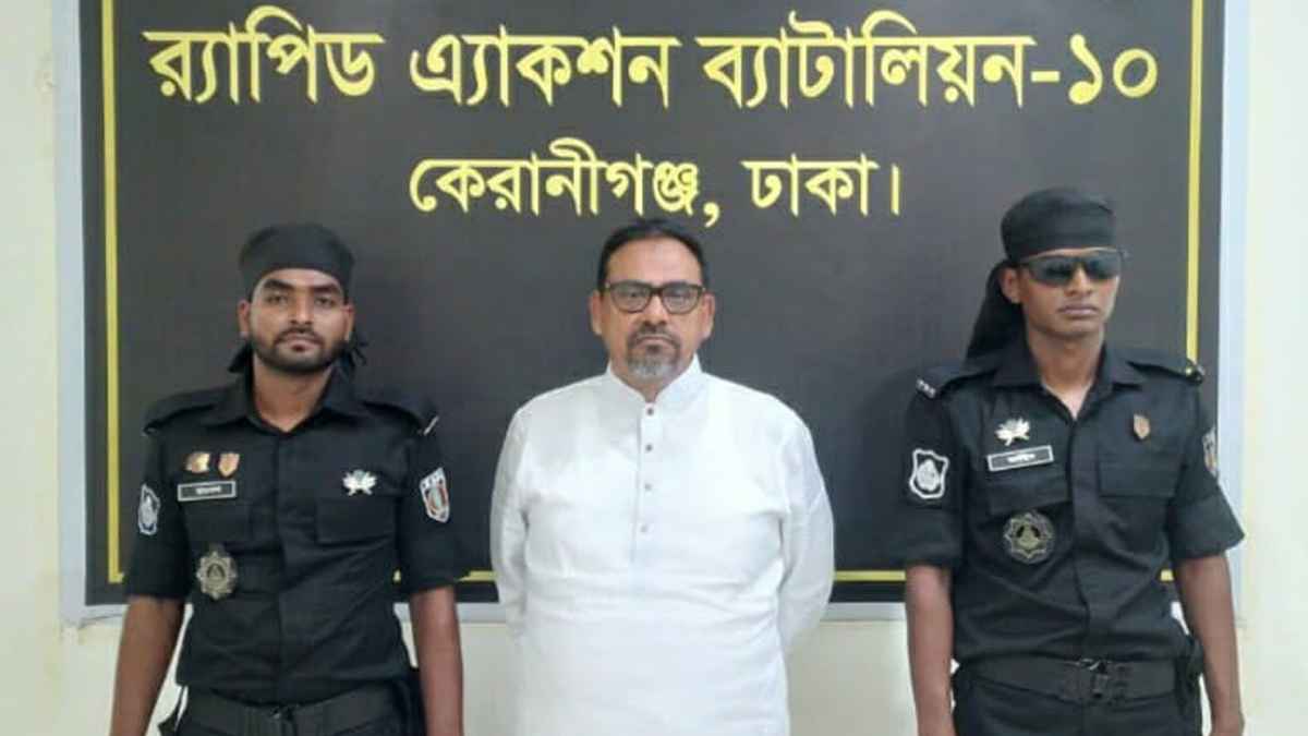 আন্দোলনরত ছাত্রকে হত্যা: বংশালের সিরাজ চেয়ারম্যান গ্রেফতার