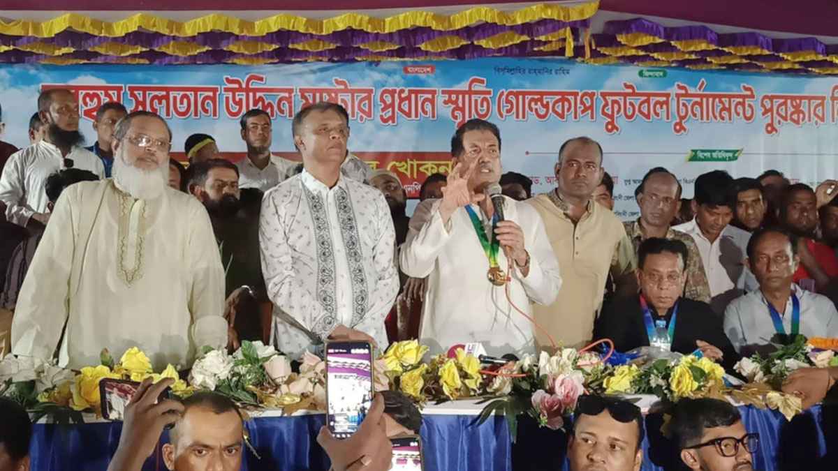 শেখের বেটি নাকি পালায় না, আজ কোথায় তিনি: খায়রুল কবির খোকন