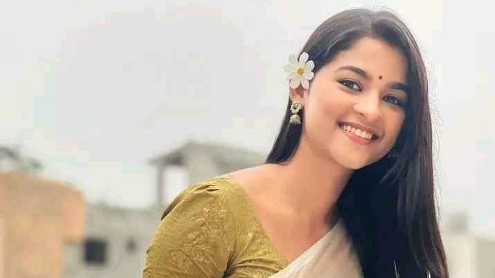 সাদিয়া আয়মান অনুশোচনায় ভুগছেন 