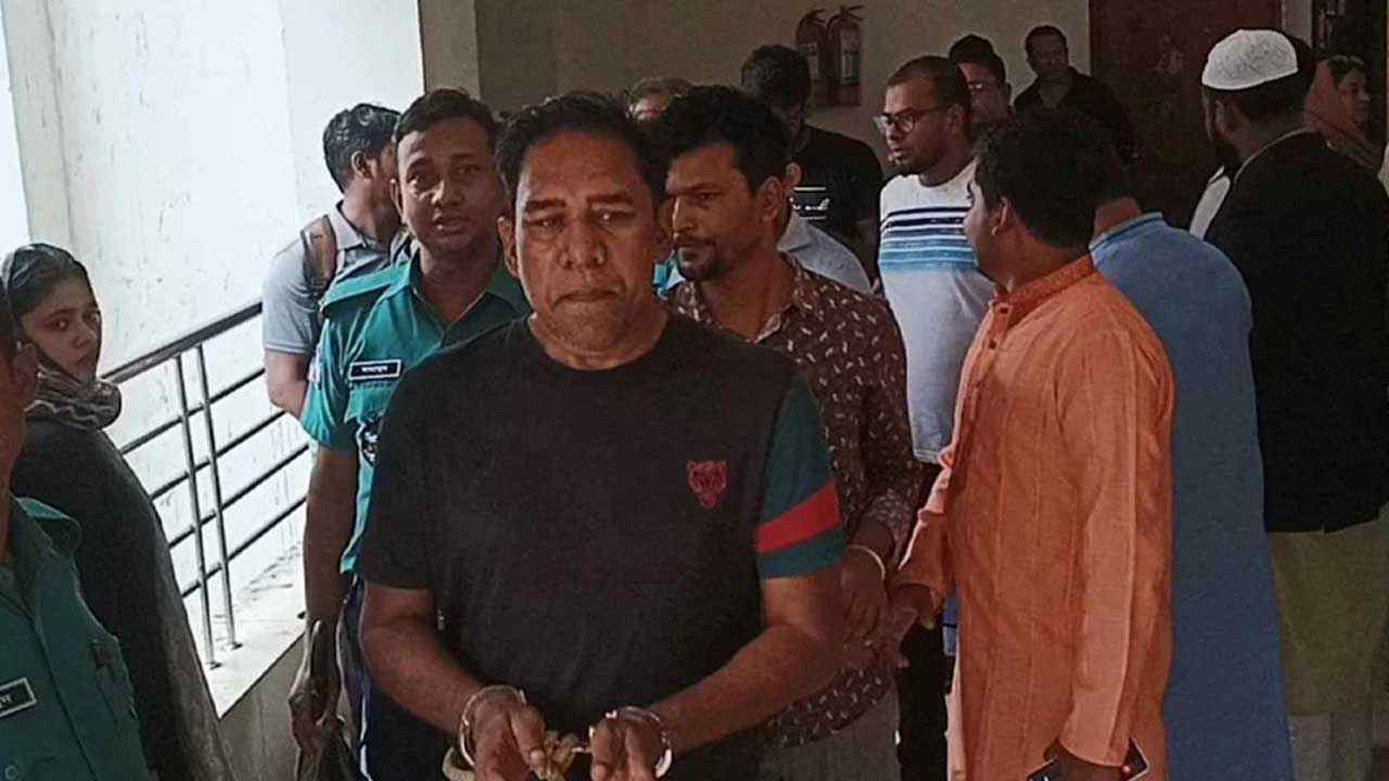 রাষ্ট্রদ্রোহ মামলায় রিমান্ডে পল্লী বিদ্যুতের ৬ কর্মকর্তা