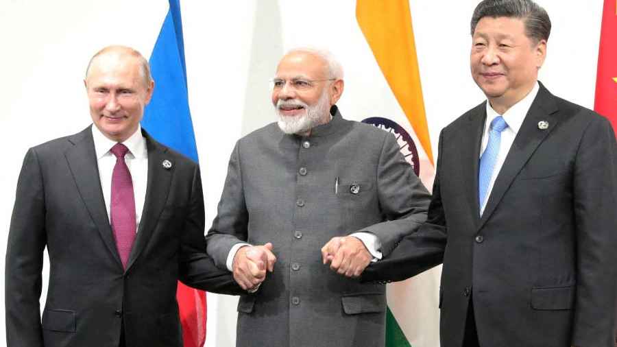 ব্রিকস সম্মেলনে যোগ দিতে রাশিয়া সফরে মোদি