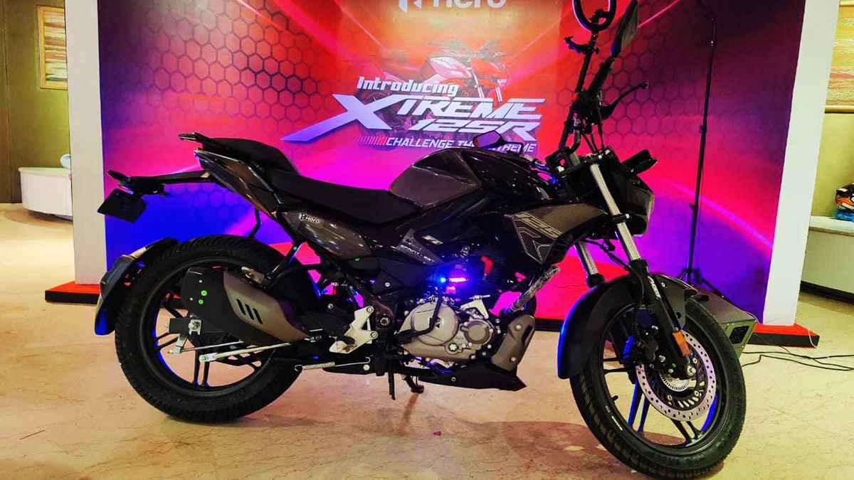 ১২৫ সিসির এক্সট্রিম মোটরসাইকেল আনল হিরো