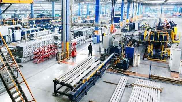 মেক ইন ইন্ডিয়া: ভারতকে বৈশ্বিক উৎপাদনের কেন্দ্রে পরিণত করার উদ্যোগ