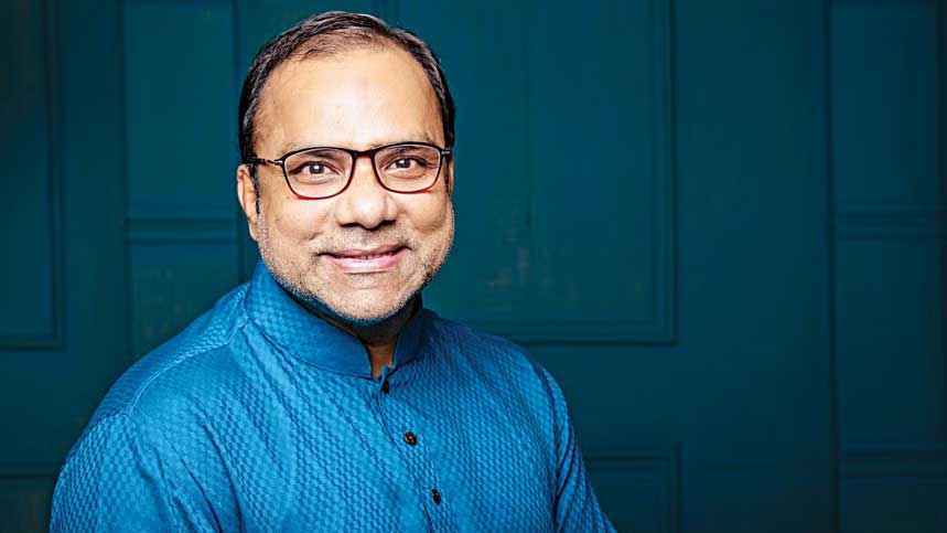 ‘আলো আসবেই’ গ্রুপে শিল্পী সমিতির কয়েকজন, যা বললেন মিশা 