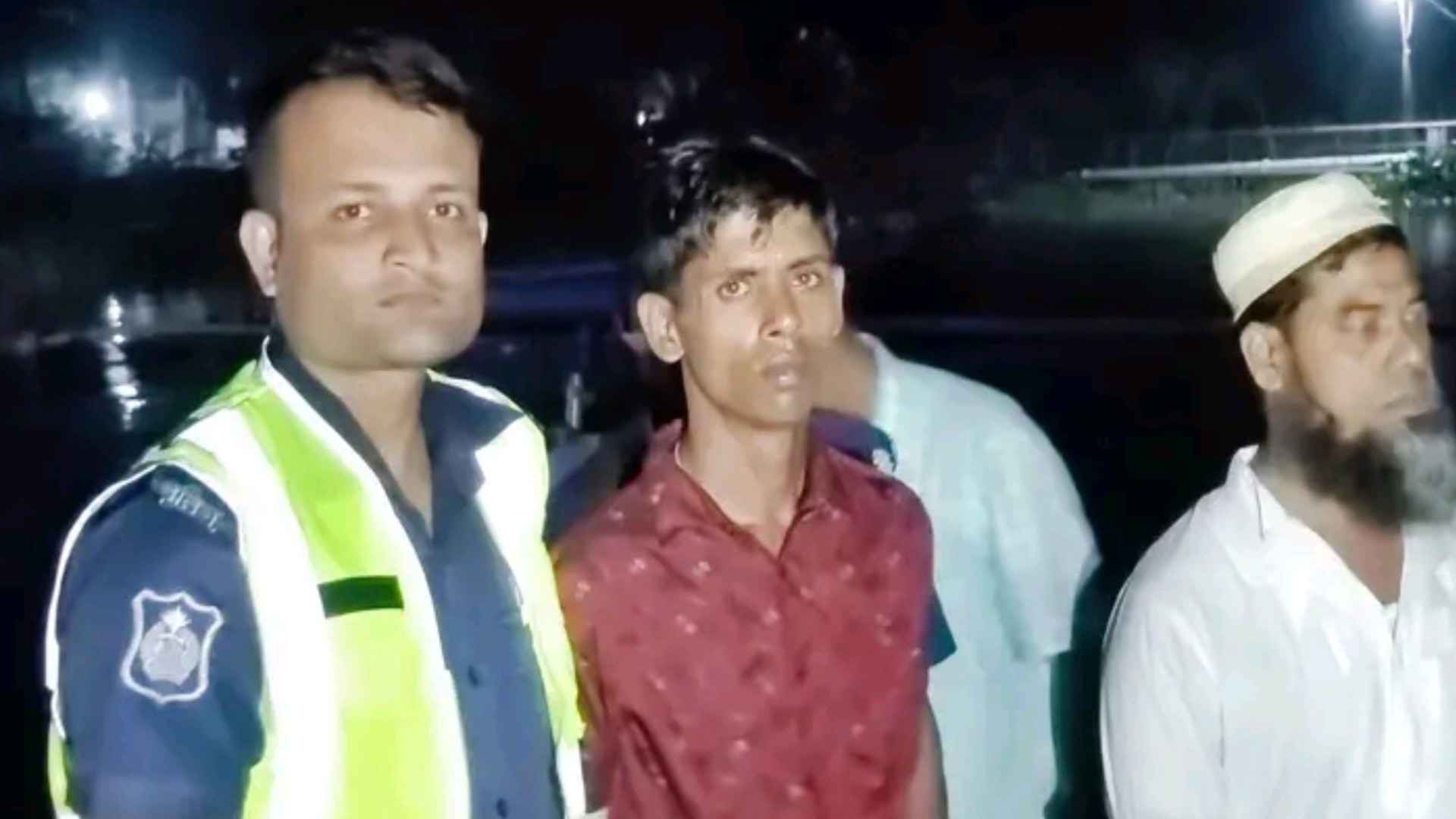 নিষেধাজ্ঞা অমান্য করে ইলিশ ধরায় জেলের ১ বছরের কারাদণ্ড