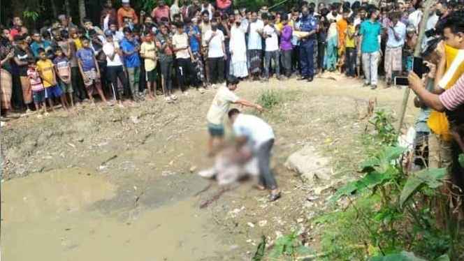 চট্টগ্রামে খালে মিলল যুবকের বস্তাবন্দি লাশ
