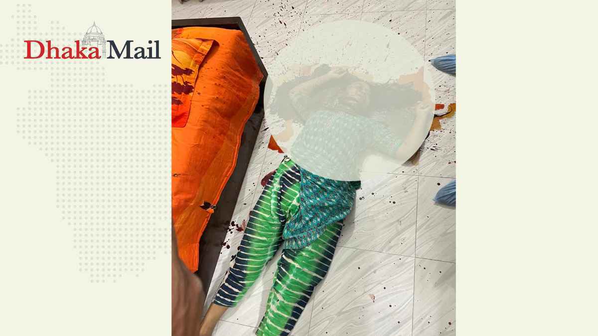 স্ত্রীকে গলাকেটে হত্যার পর থানায় স্বামীর আত্মসমর্পণ