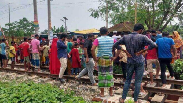 রেললাইনের কালভার্টের নিচে মিলল ইজিবাইক চালকের মরদেহ