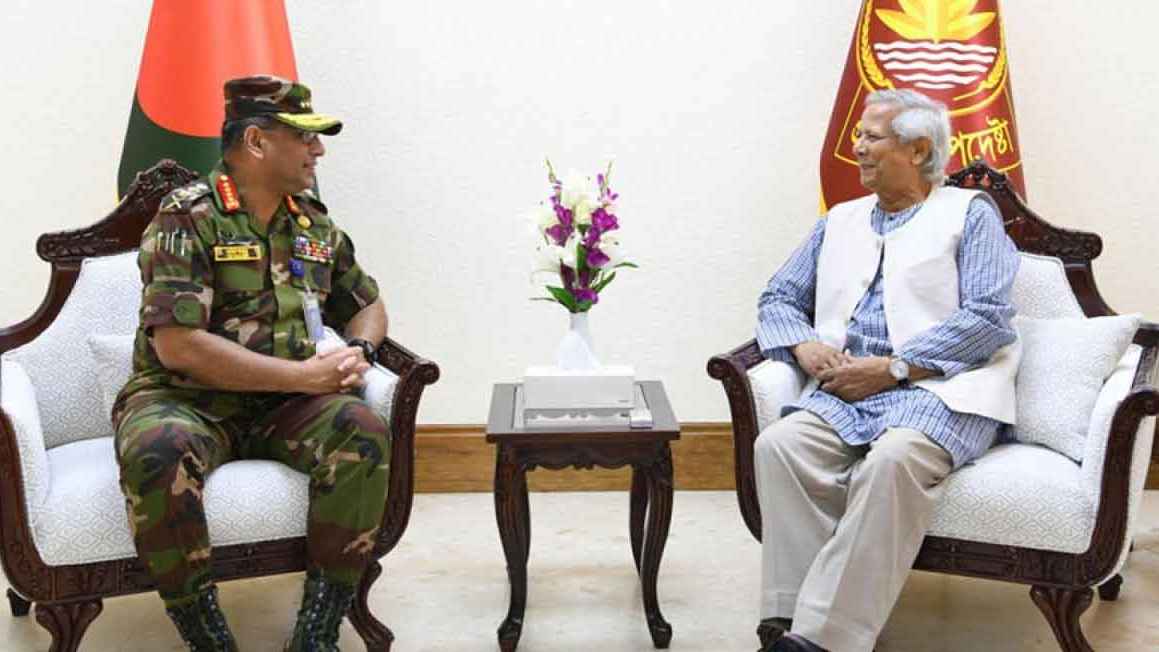 প্রধান উপদেষ্টার সঙ্গে সেনাপ্রধানের সৌজন্য সাক্ষাৎ