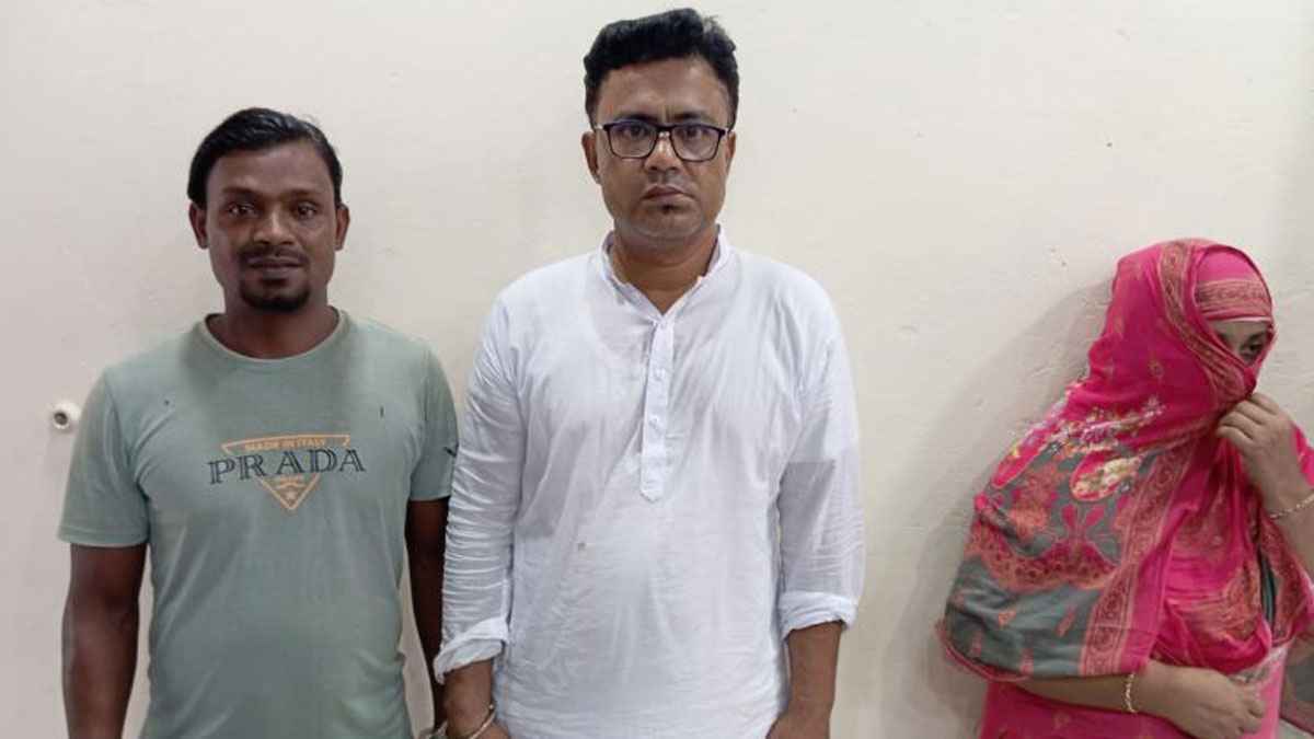 অসামাজিক কাজের সময় হাতেনাতে ধরা স্বেচ্ছাসেবক লীগ নেতা