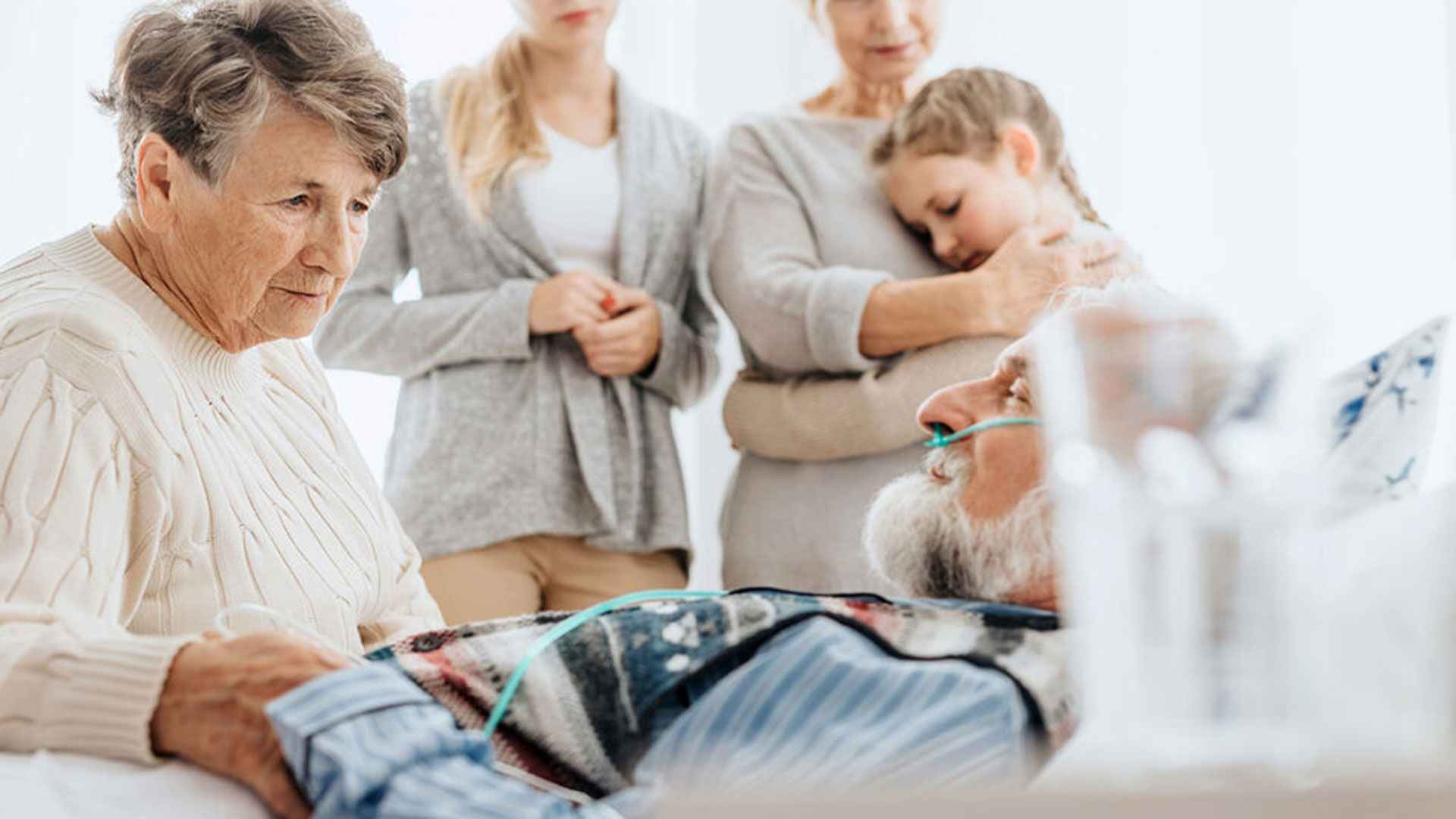 মৃত্যুর আগ মুহূর্তে মানুষ কী দেখে?