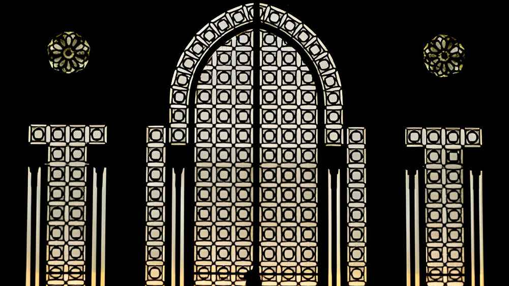 মাগরিবের পর যে আমল করলে রহমতের ফেরেশতারা ঘিরে রাখেন