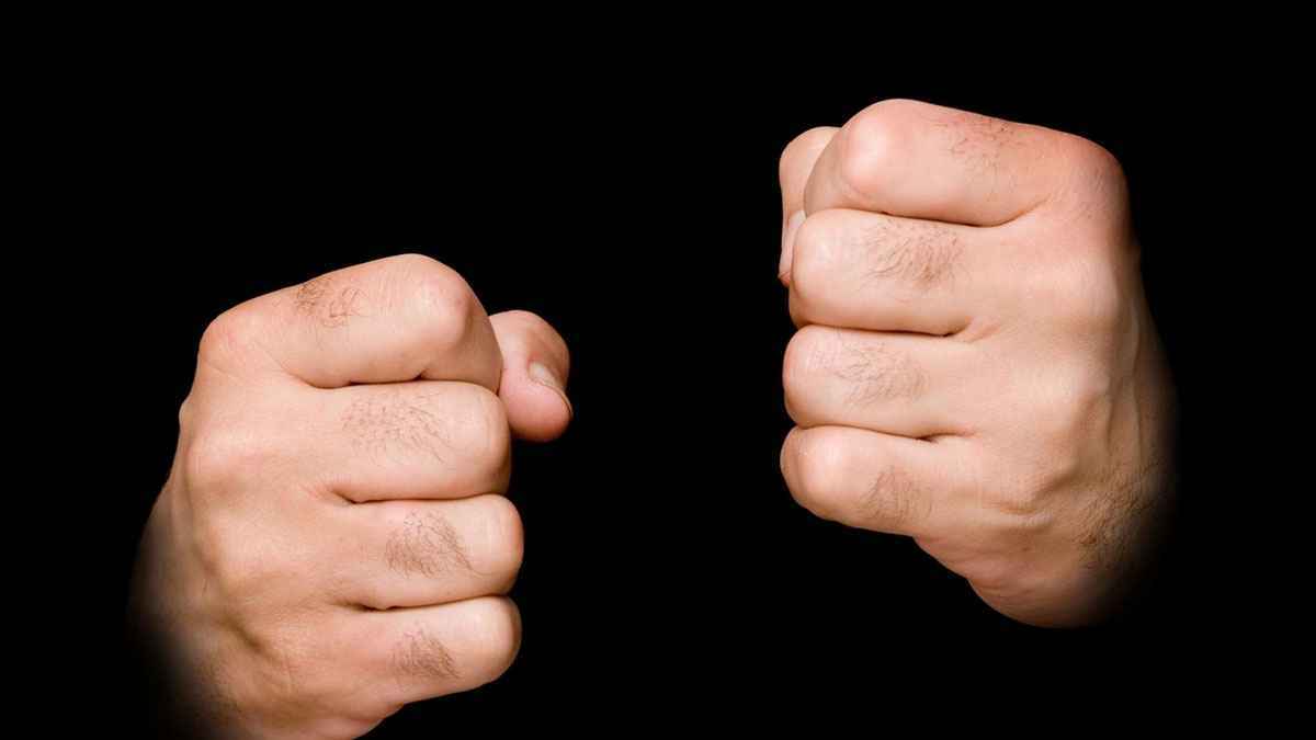 জামাইয়ের বিরুদ্ধে শ্বশুরকে ছুরিকাঘাতের অভিযোগ