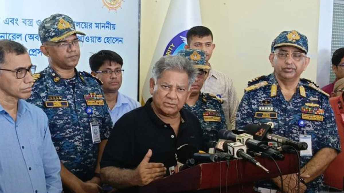 বর্তমান সরকার কোনো উন্নয়ন কাজ বন্ধ করেনি: উপদেষ্টা সাখাওয়াত হোসেন