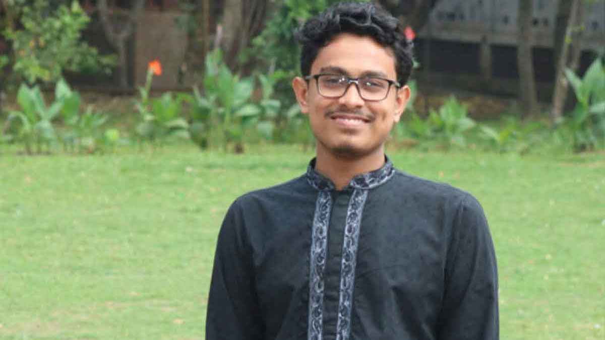 ঢাবি শিবির সভাপতিকে নিয়ে তোলপাড় নেটদুনিয়া