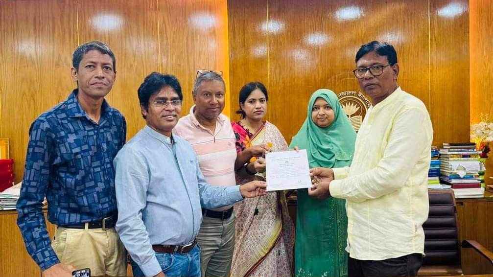 নজরুল বিশ্ববিদ্যালয় থেকে প্রথম পিএইচডি ডিগ্রি করলেন হাবিবা সুলতানা