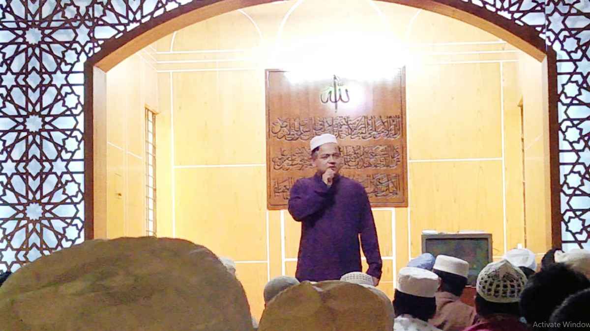 আমি কোনোদিন নামাজ কাজা করিনি: বেরোবি উপাচার্য 