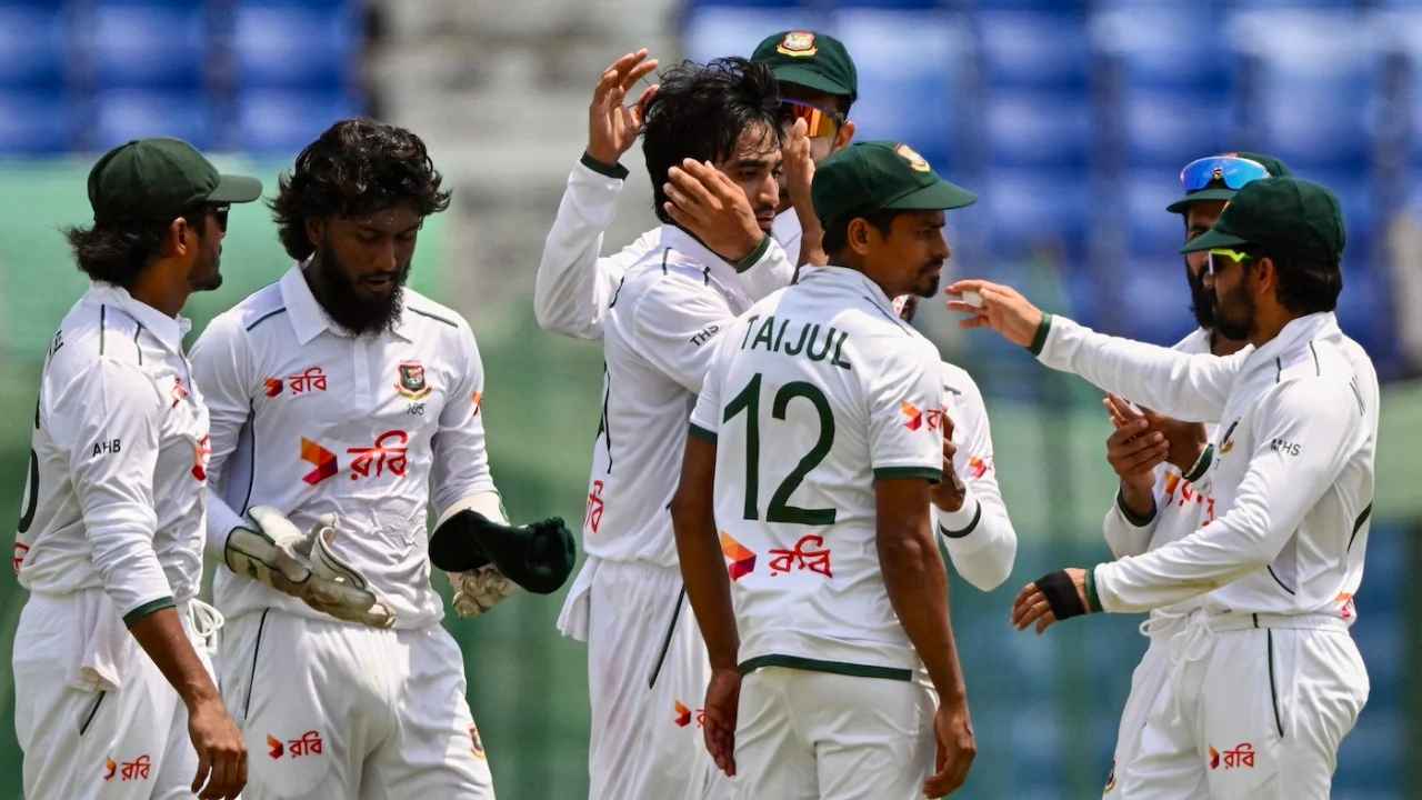 ৮৯ রানে ২ উইকেটে হারিয়ে মধ্যাহ্নবিরতিতে জিম্বাবুয়ে