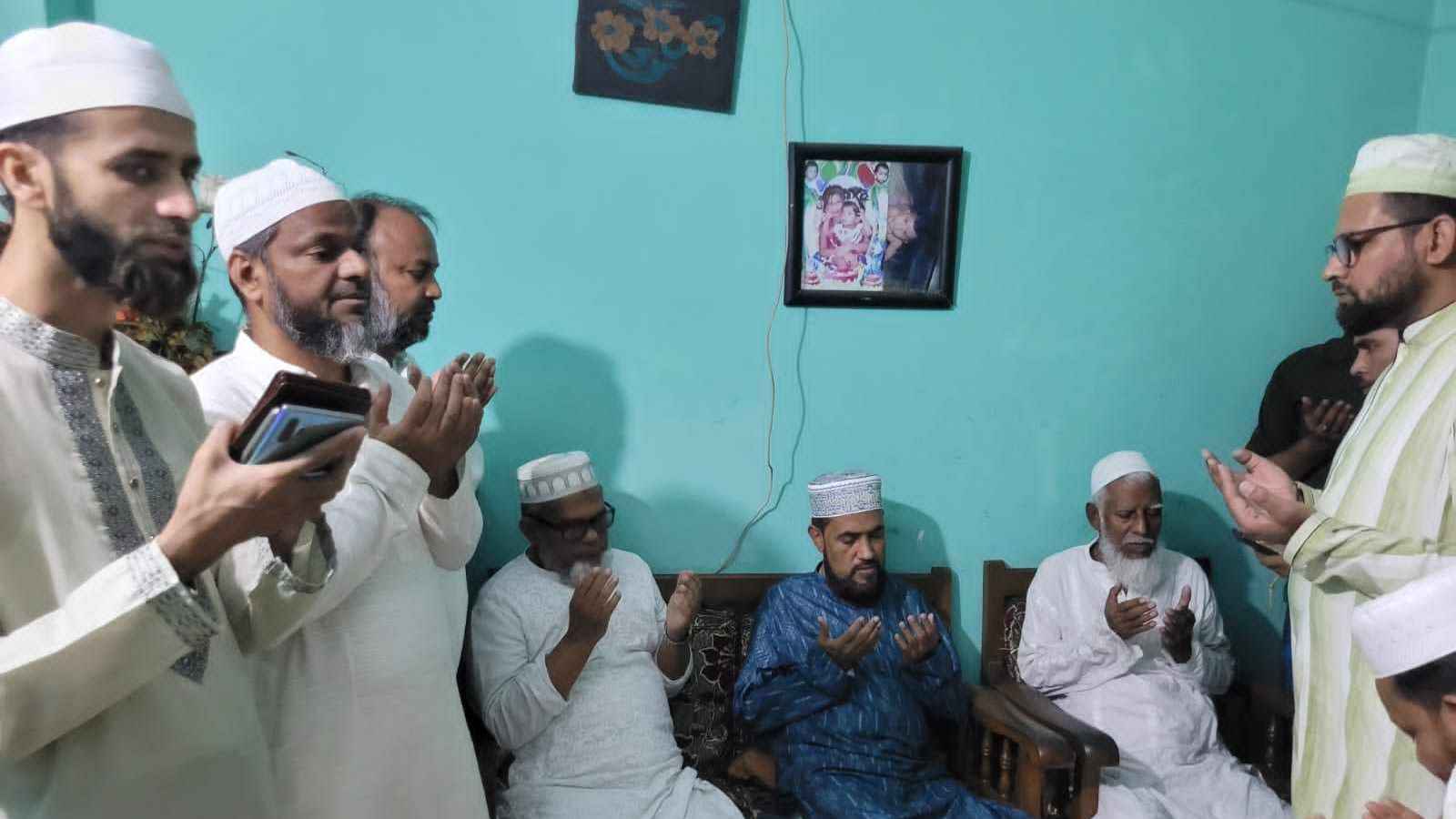 সড়ক দুর্ঘটনায় মারা যাওয়া সমন্বয়ক তানিফার পরিবারের পাশে জামায়াত নেতারা