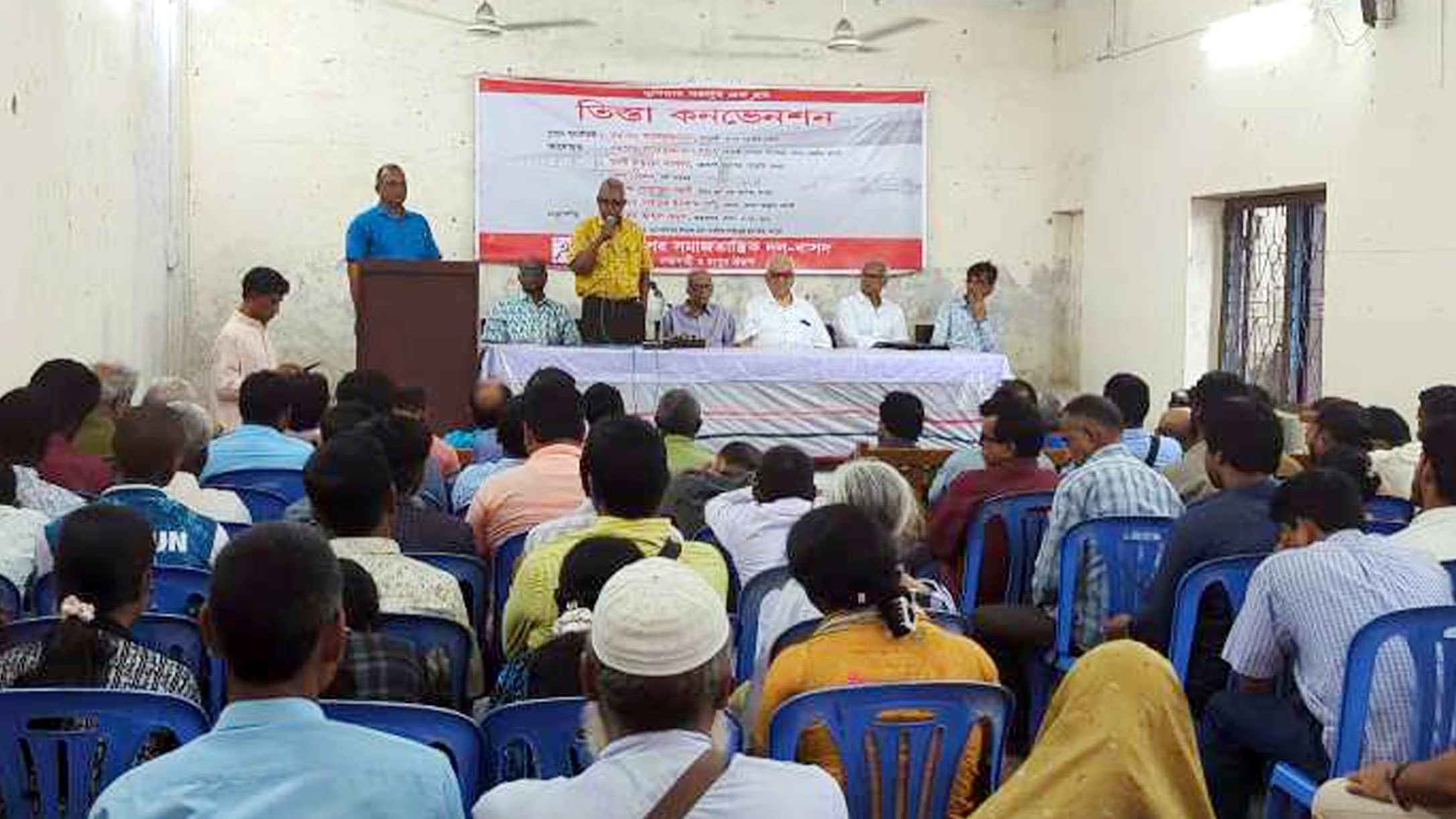 নদী রক্ষার সঙ্গে পারের মানুষের কথাও ভাবতে হবে