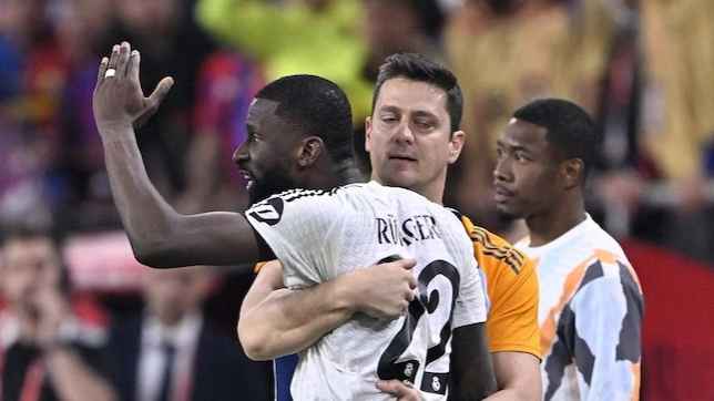 বার্সেলোনার কাছে হারের পর ক্ষমা চাইলেন রিয়ালের রুডিগার