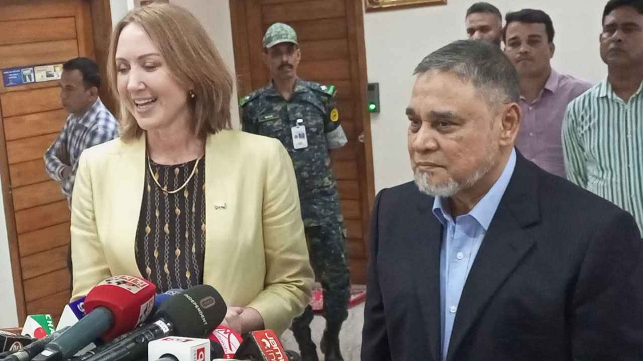 সংস্কার প্রস্তাবের দিকে তাকিয়ে থাকবে না ইসি: সিইসি