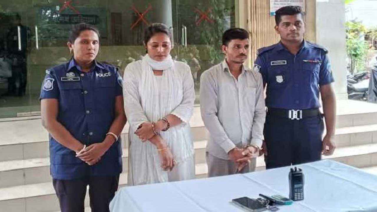 নৌবাহিনীর সৈনিক পরিচয়ে প্রতারণা, দম্পতি গ্রেফতার