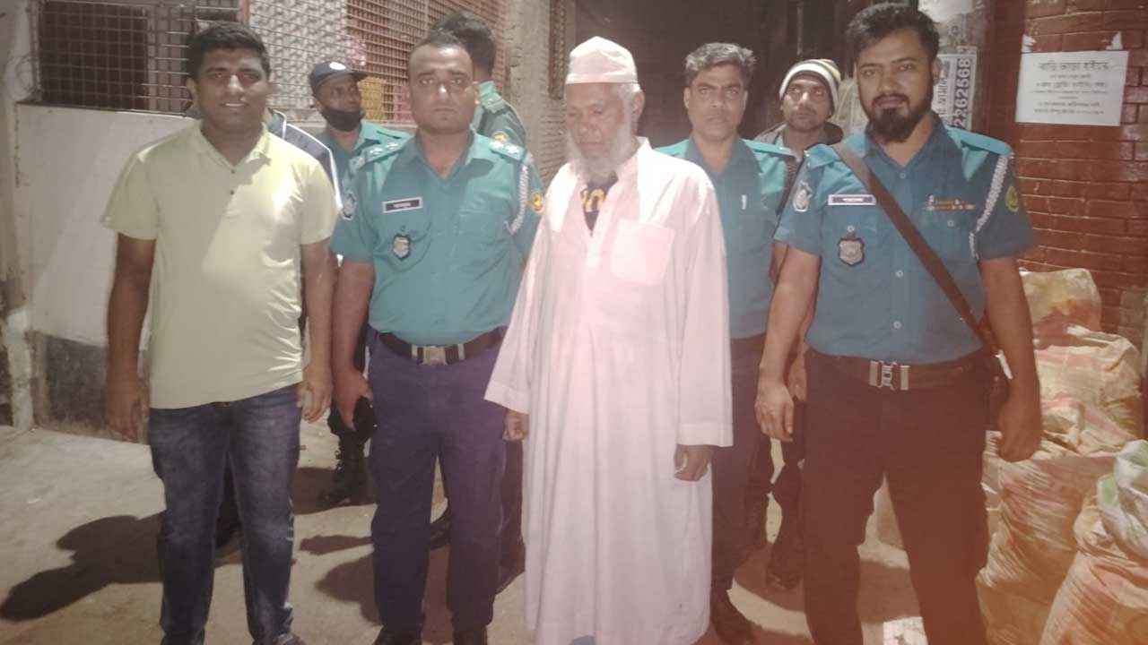 চকলেটের লোভ দেখিয়ে শিশু ধর্ষণ, বৃদ্ধ গ্রেফতার