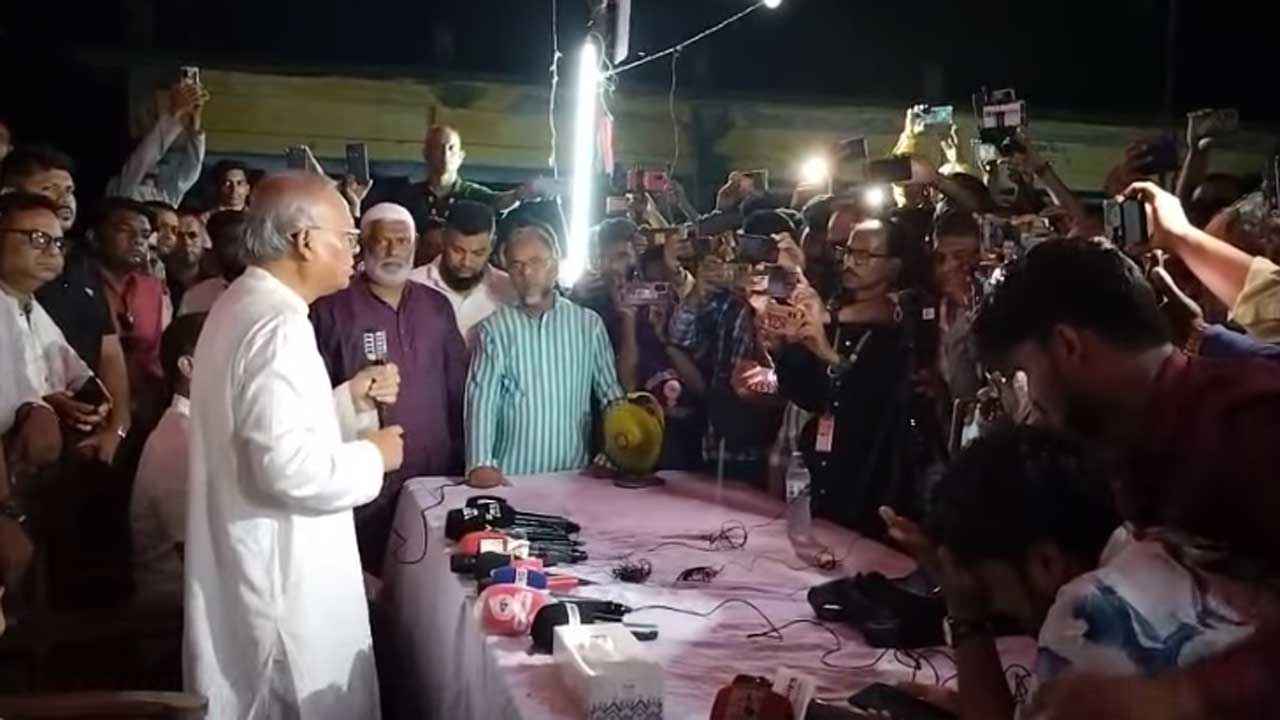 লামিয়ার জানাজায় বিএনপি নেতারা, পরিবারকে আর্থিক সহায়তা