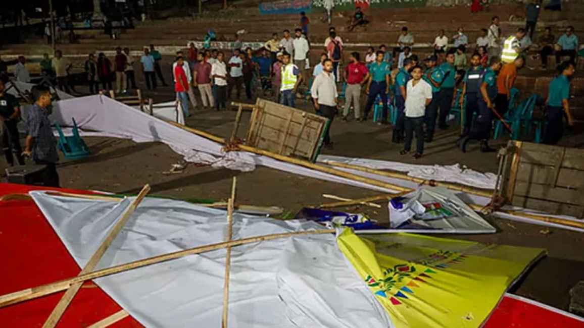 চট্টগ্রামে পহেলা বৈশাখের মঞ্চ ভাঙচুর, আটক ৬