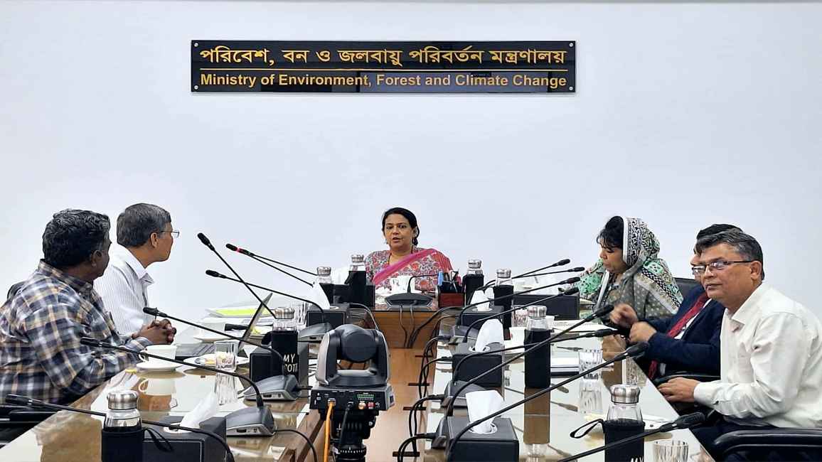 জলবায়ু অভিযোজন কার্যক্রম জোরদার করা হবে: পরিবেশ উপদেষ্টা