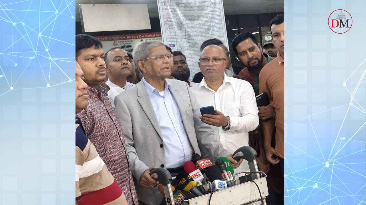 দেশে ফিরে ফখরুল বললেন ‘নির্বাচনী রোডম্যাপের সমাধান হবে’