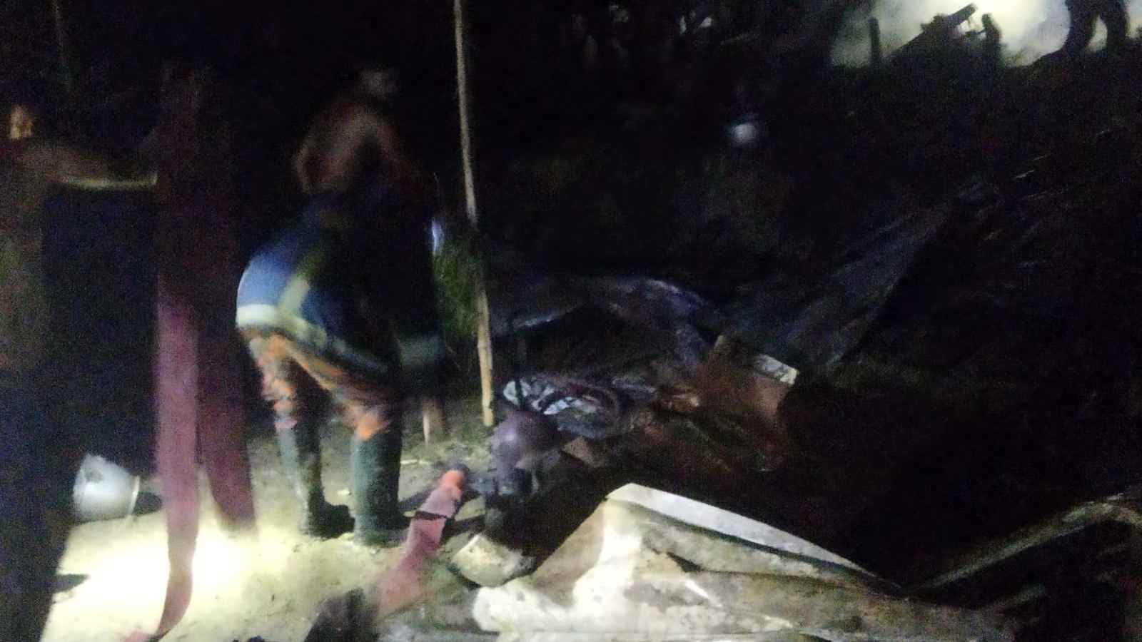 রাজশাহীতে বাসাবাড়িতে আগুন, ৫ লাখ টাকার ক্ষতি