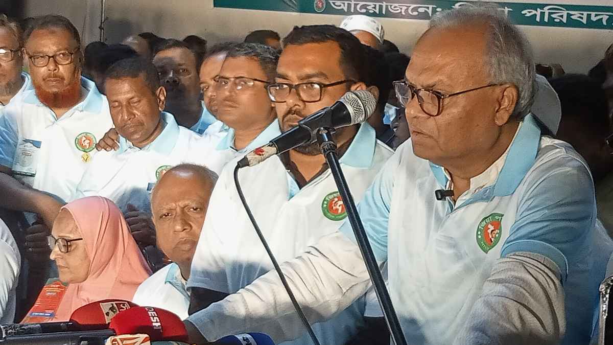 শেখ হাসিনা নির্বাচনকে যাদু ঘরে পাঠিয়েছিল: রিজভী