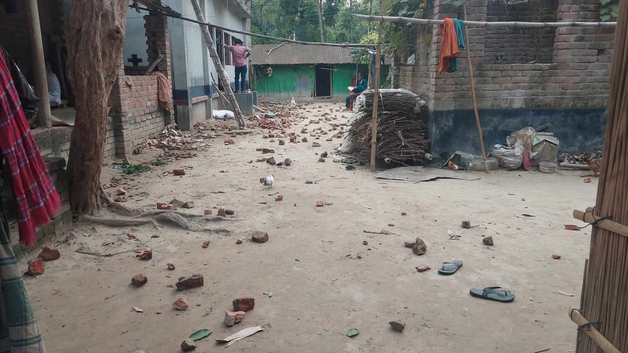 Jhenidha_attack_phot_02 Jhenidha_attack_phot_02