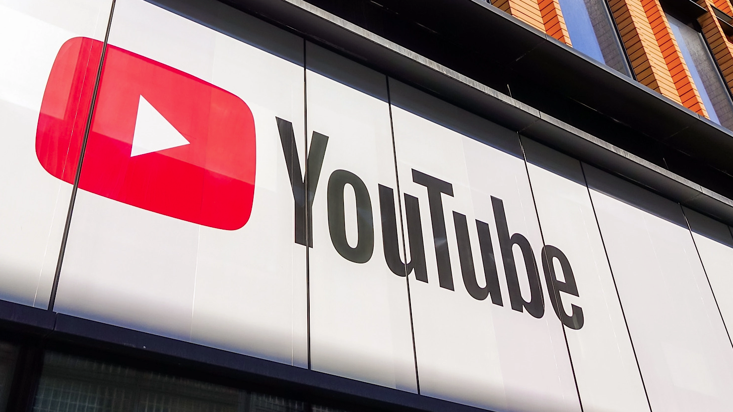 PAKISTANI YOUTUBE CHANNEL BAN IN INDIA